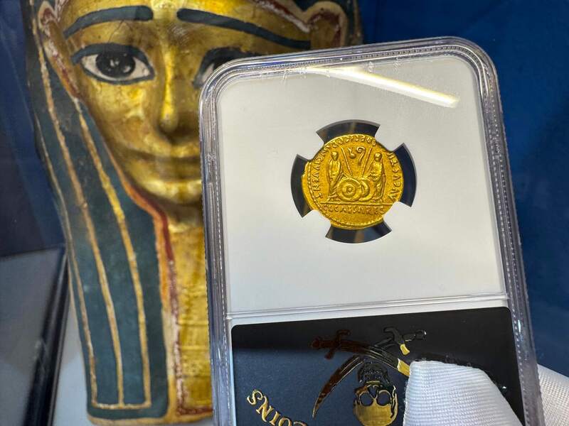 Roman Empire "Augustus" 27-14AD NGC VF 5x2 5