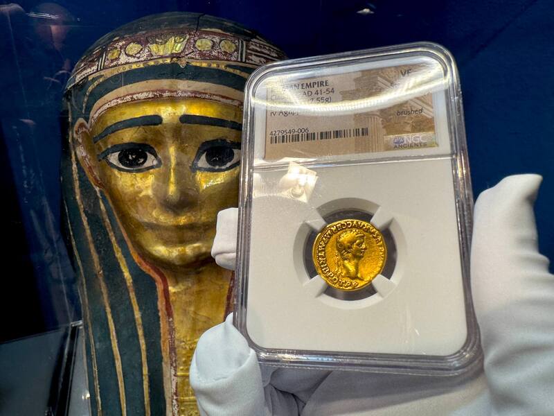 Roman Empire "Claudius" 41-54AD NGC VF 4x2 26