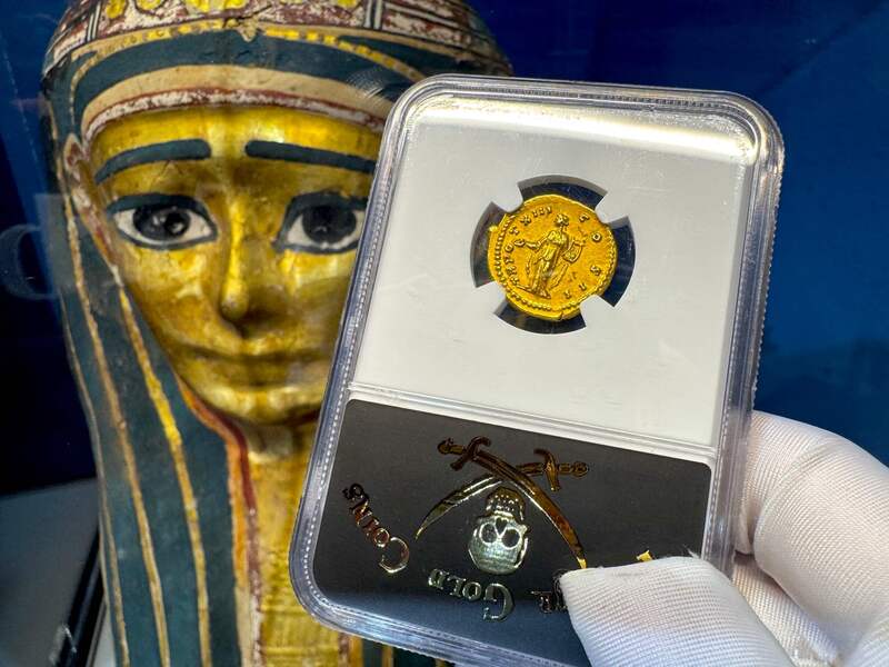 Roman Empire "Marcus as Caesar" NGC XF 5x4 6