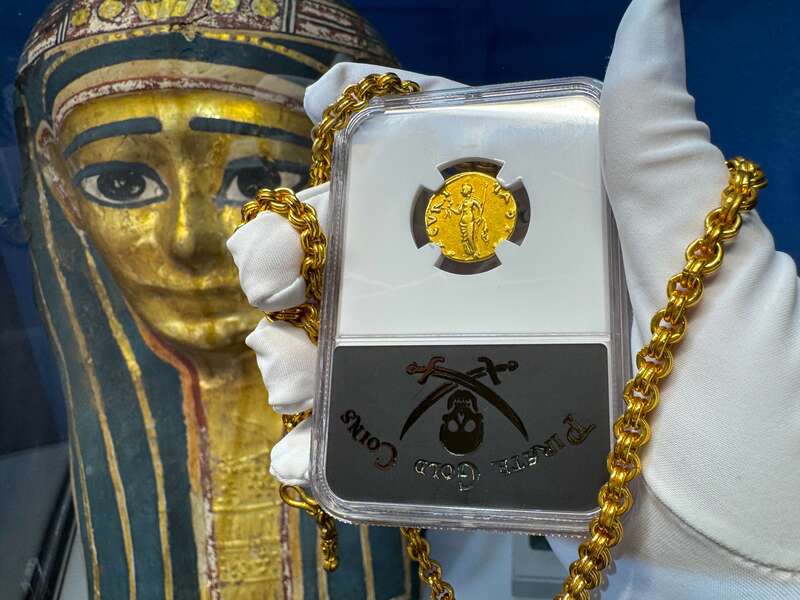 Roman Empire "Otho" 69AD NGC ch VF 4x3 5