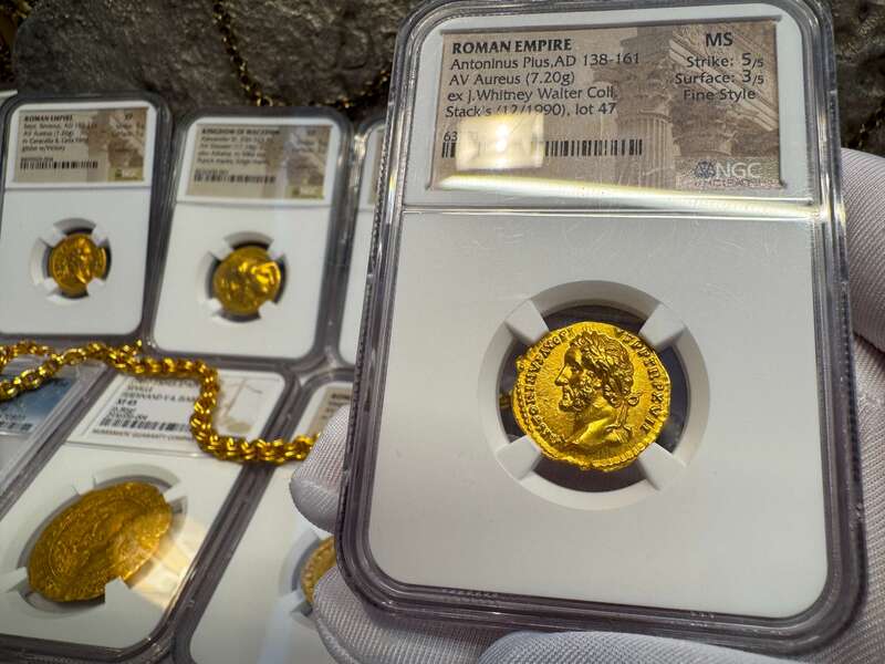 Roman Empire "Pius" NGC MS 5x3 Fine Style 63