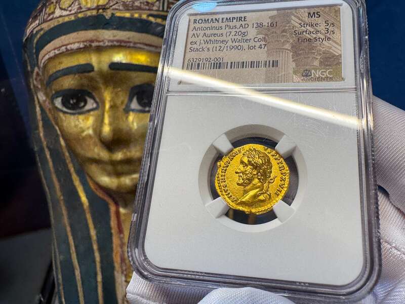 Roman Empire "Pius" NGC MS 5x3 Fine Style 68