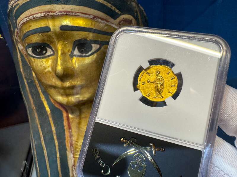 Roman Empire "Pius" NGC MS 5x3 Fine Style 35