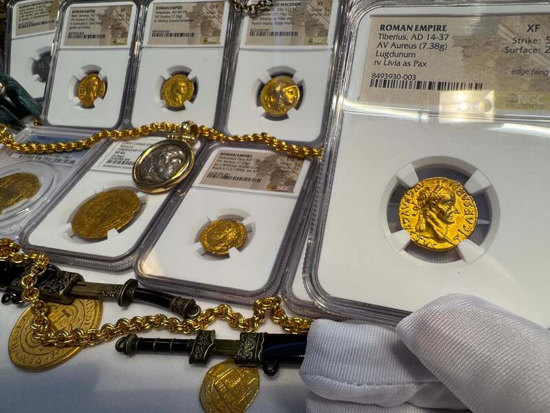 Roman Empire "Tiberius" Aureus NGC XF 5x2 16