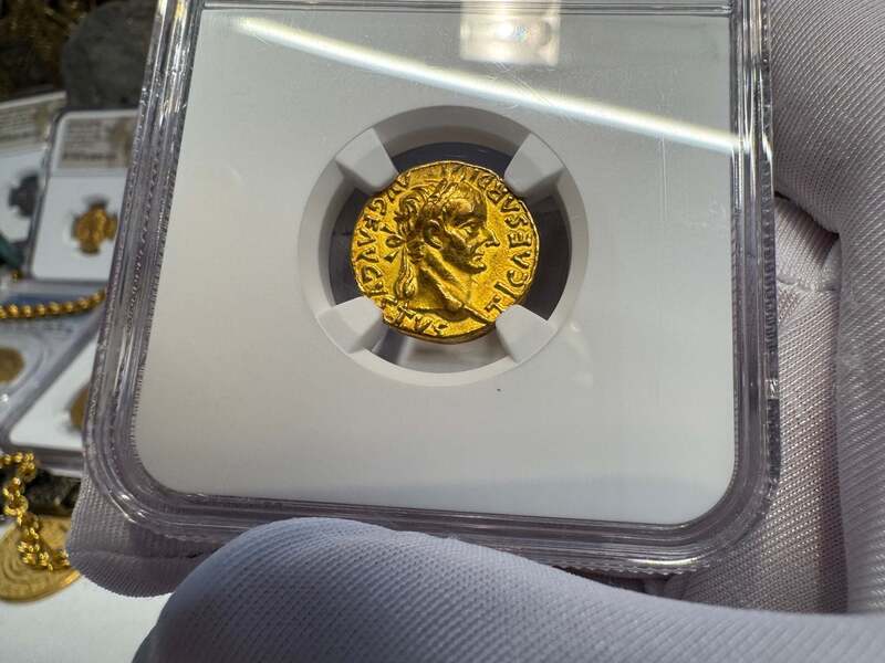 Roman Empire "Tiberius" Aureus NGC XF 5x2 39