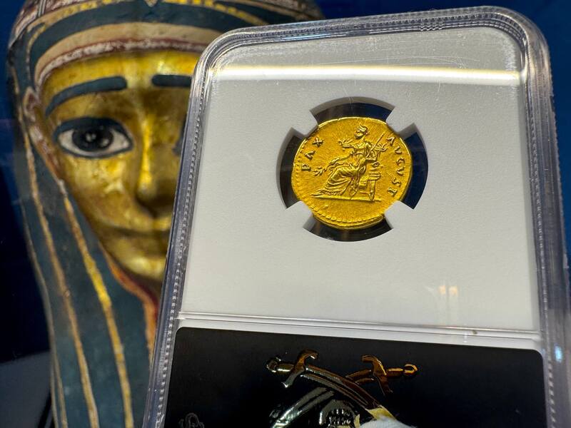 Roman Empire "Titus" NGC XF 5x4 8