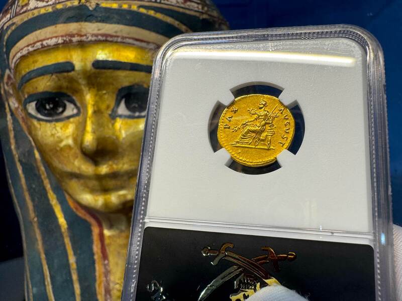 Roman Empire "Titus" NGC XF 5x4 14