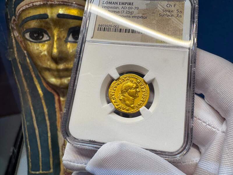 Roman Empire "Vespasian" Aureus NGC ChF 5x3 19