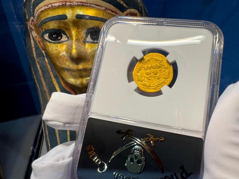 Roman Empire "Vitellius" 69AD NGC F 4x4 12