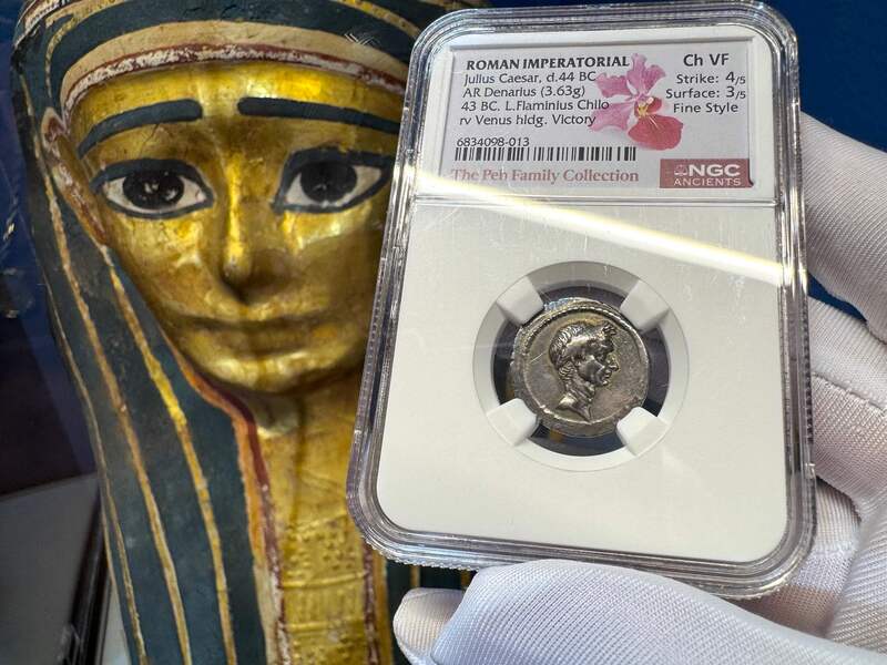 Roman Imperatorial "Julius Caesar" 43BC NGC ch VF 4x3 Fine Style 31