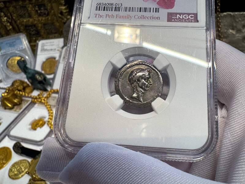 Roman Imperatorial "Julius Caesar" 43BC NGC ch VF 4x3 Fine Style 20