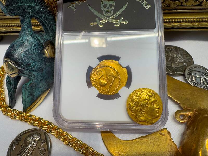 Roman Empire "Julius Caesar" 44AD NGC VF 4x2 7