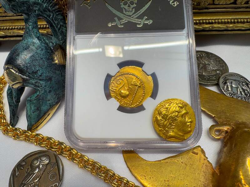 Roman Empire "Julius Caesar" 44AD NGC VF 4x2 9