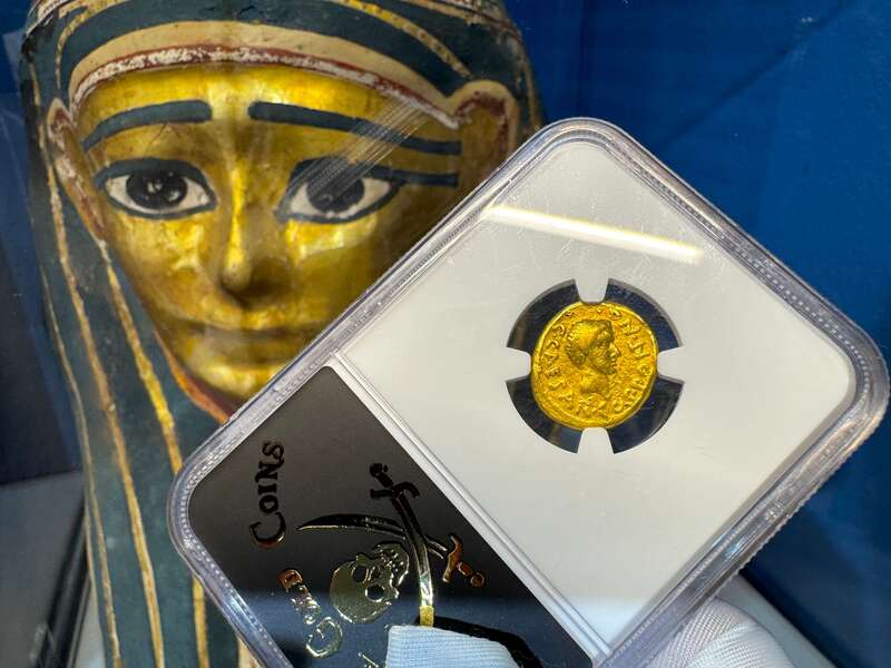 Roman Imperatorial "Octavian" 43AD NGC F 4x2 13