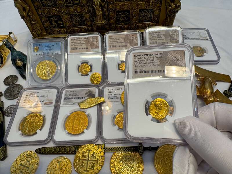 Roman Imperatorial "Octavian" 43AD NGC F 4x2 34