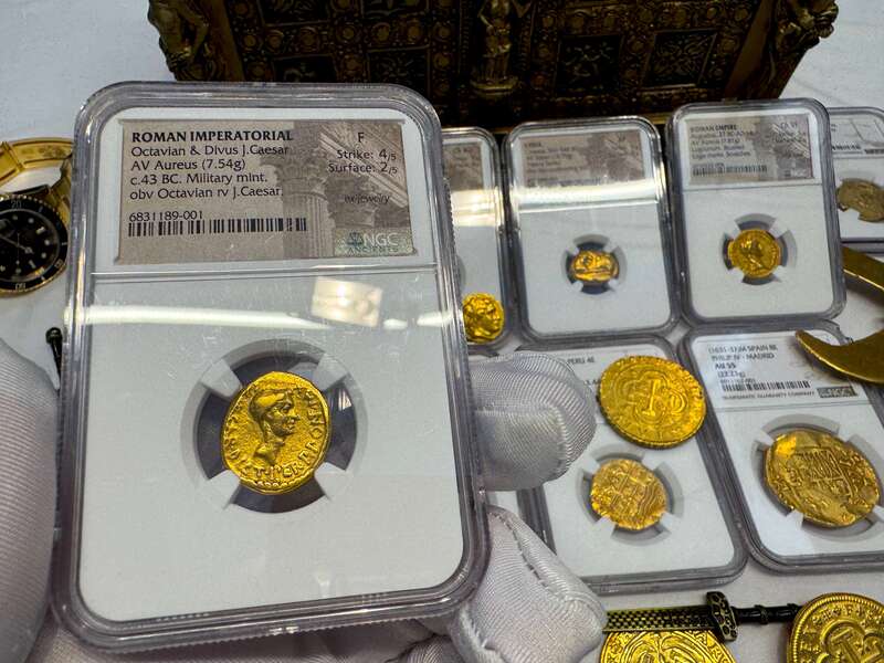 Roman Imperatorial "Octavian" 43AD NGC F 4x2 29