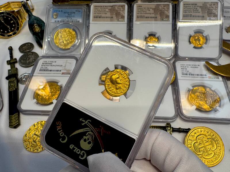 Roman Imperatorial "Octavian" 43AD NGC F 4x2 5