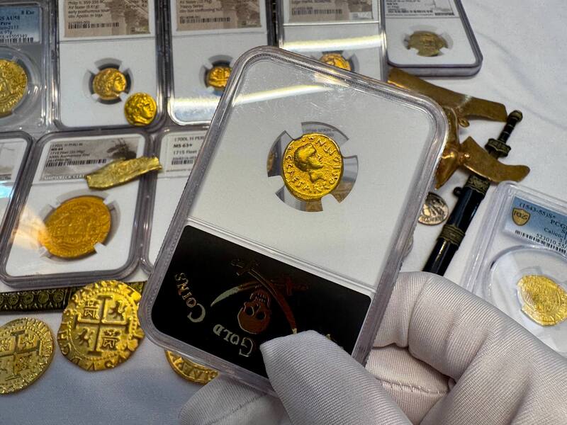 Roman Imperatorial "Octavian" 43AD NGC F 4x2 15