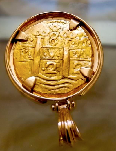 Peru 8 Escudos 1722 "Jewelry Treasures" 14kt Bezel Pirate Gold Coins 4