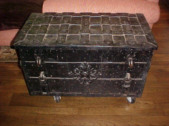 Authentic Treasure Chests 9