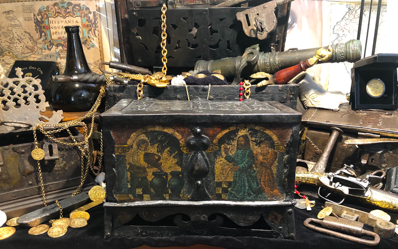 Armada Chest "Jesus Christ" 1600's Nuremberg Pirate Gold Coins Treasure Chest 15
