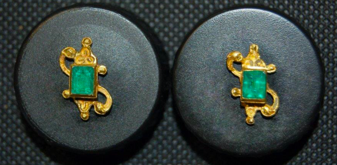 Atocha 1622 Shipwreck Emerald & Gold Studs/ Earring (Fisher) 11