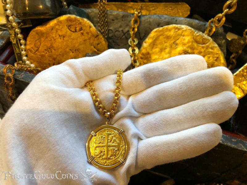 Peru 8 Escudos 1717 "Blood Tears Variety" Pendant Treasure Jewelry 3