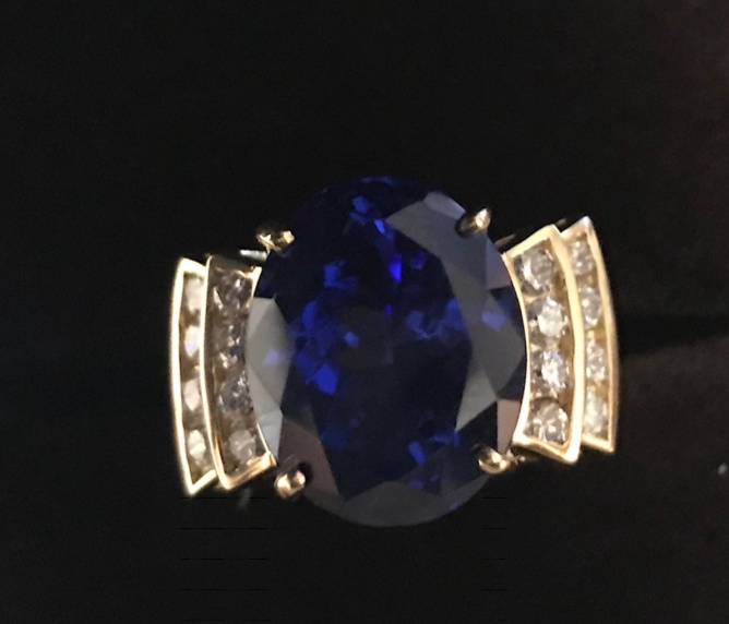 Tanzanite & Diamond Ring 11.98 Carats with Diamonds 2