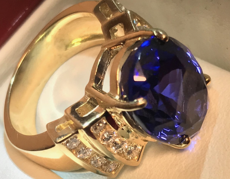Tanzanite & Diamond Ring 11.98 Carats with Diamonds 4