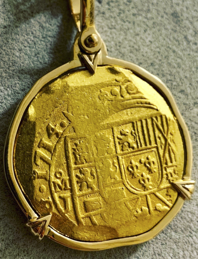 Mexico 8 Escudos 1714 "Dated from 1715 Fleet Shipwreck" 18kt Pendant 5