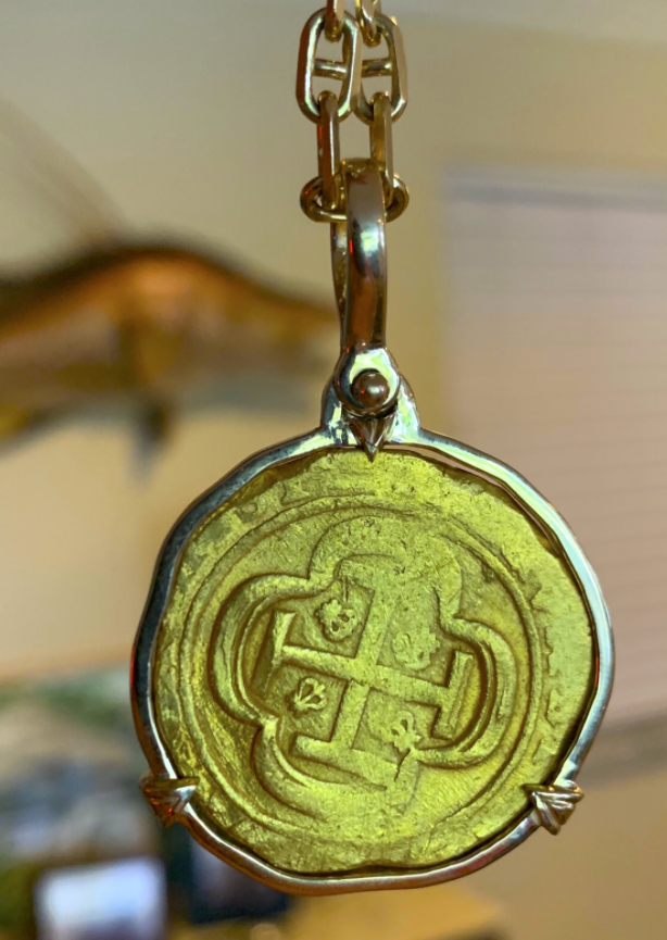 Mexico 8 Escudos 1714 "Dated from 1715 Fleet Shipwreck" 18kt Pendant 7