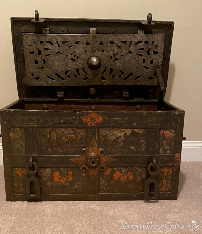 Authentic Treasure Chests 20