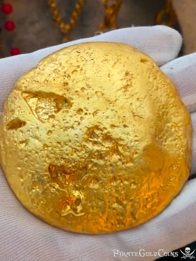 Atocha 1622 Gold Disk and 8 Reales Box Set 7