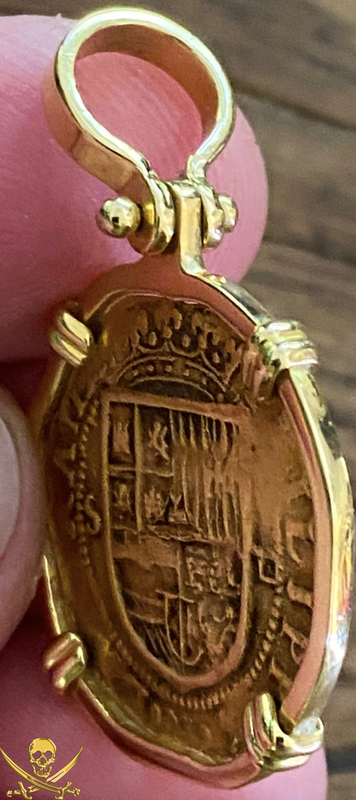 Spain 1 Escudos 1556-98 "Excellent Toning and Strike" in 18kt Bezel 6