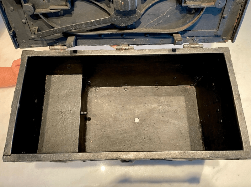 Nuremberg Treasure Chest 1600's Steel Armada Box 8