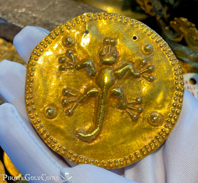 Diquis Gold "Crocodile or Gecko" Pendant 700-1400AD