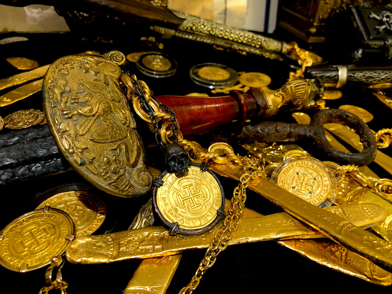 Skull Pendant Mexico 1714 8 Escudos Replica Shipwreck Jewelry Treasure Coin 10