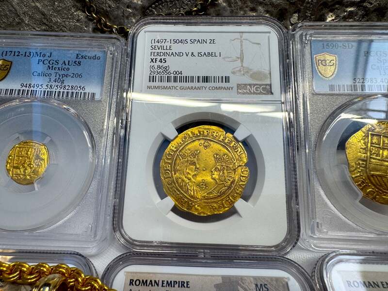 Spain 2 Excelentes 1497 "King & Queen" NGC 45 53