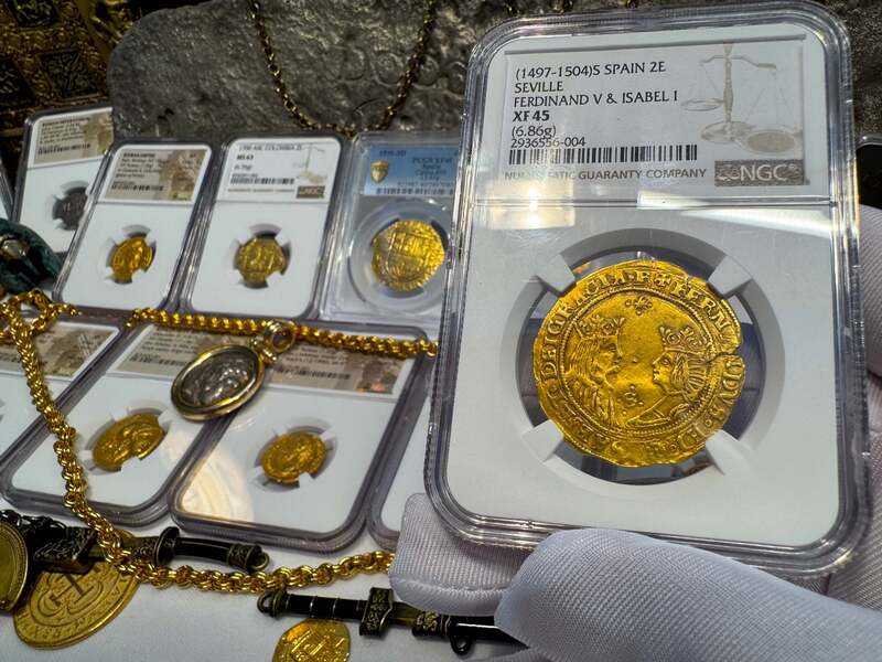 Spain 2 Excelentes 1497 "King & Queen" NGC 45 31