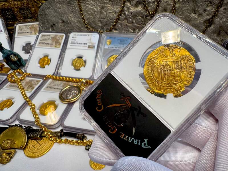 Spain 2 Excelentes 1497 "King & Queen" NGC 45 45