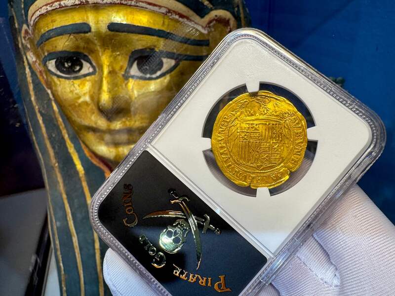 Spain 2 Excelentes 1497 "King & Queen" NGC 45 48