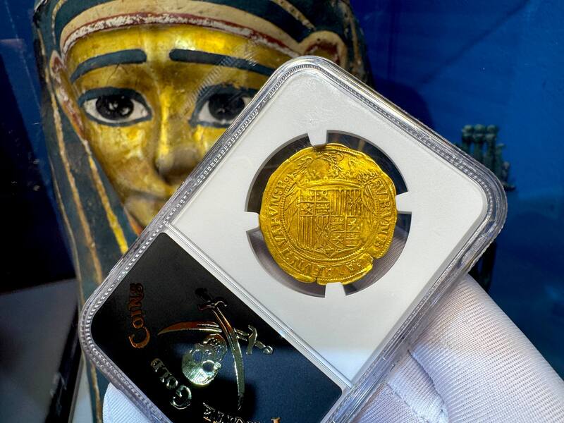 Spain 2 Excelentes 1497 "King & Queen" NGC 45 24