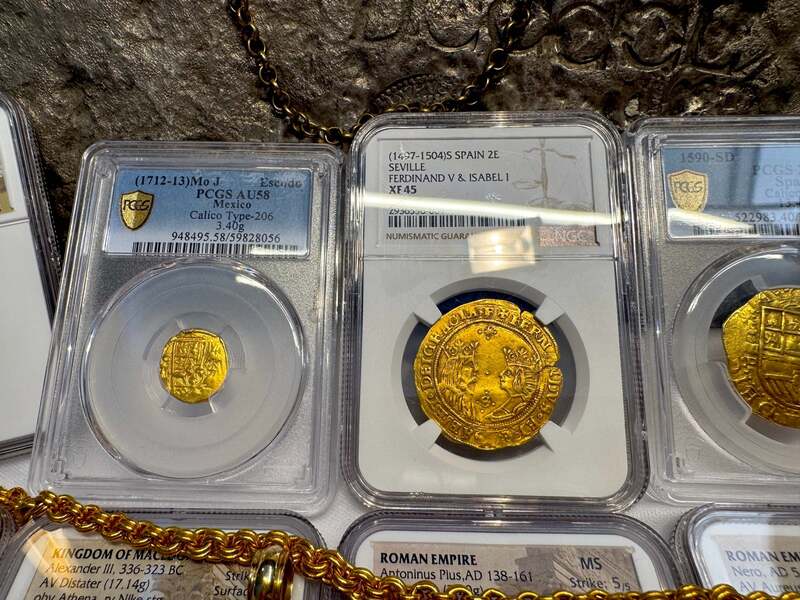 Spain 2 Excelentes 1497 "King & Queen" NGC 45 56