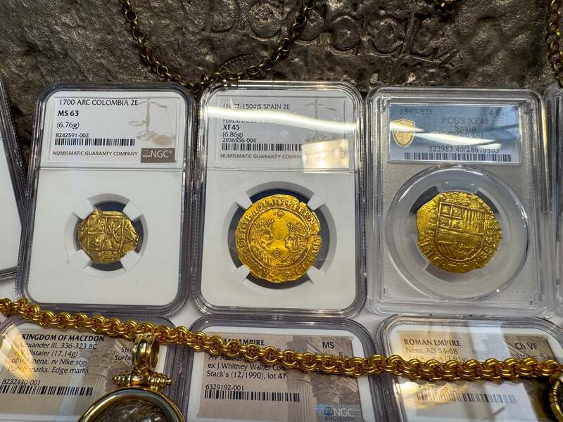 Spain 2 Excelentes 1497 "King & Queen" NGC 45 57