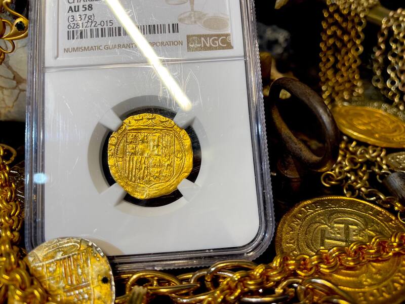 Spain 1 Escudo 1516-56's 25