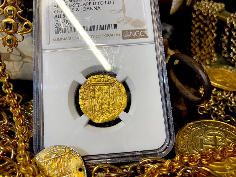 Spain 1 Escudo 1516-56 "Charles & Joanna" NGC 58 9