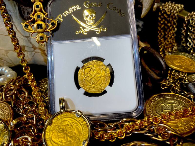 Spain 1 Escudo 1516-56 "Charles & Joanna" NGC 58 13