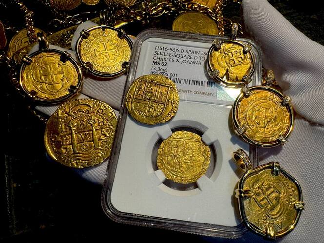 Spain 1 Escudo 1516-56's 5