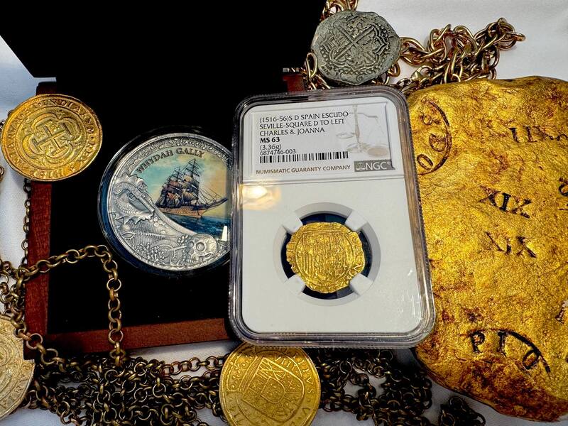 Spain 1 Escudo 1516-56 "Charles & Joanna" NGC 63 21