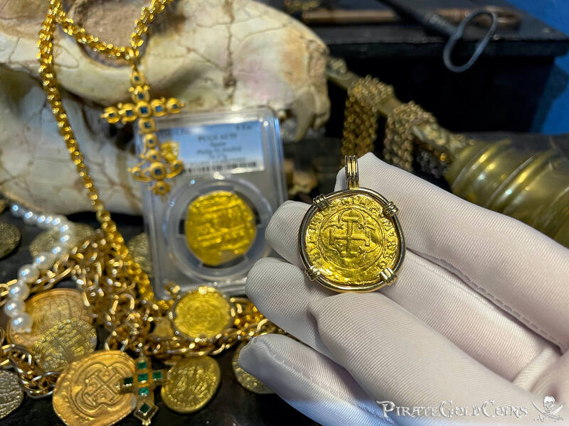 Spain 1 Escudo 1516-56 "Charles & Joanna" Pendant 3